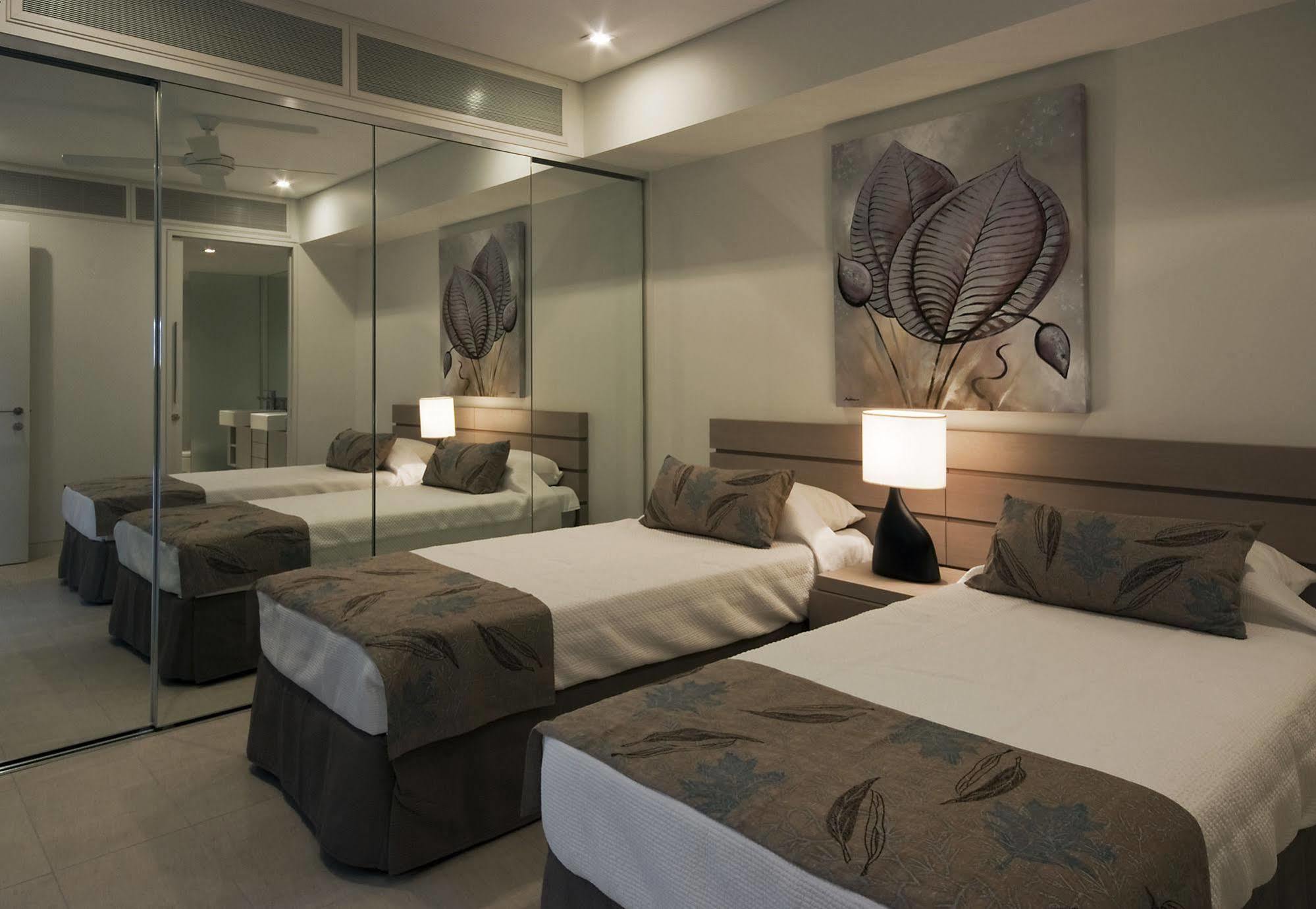 Coconut Grove Aparthotel Порт Дъглас Екстериор снимка